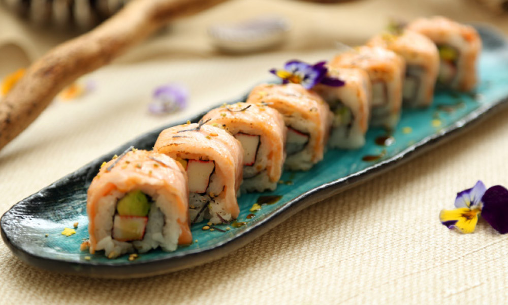 MAKI SAUMON ROLL FLAMMÉ